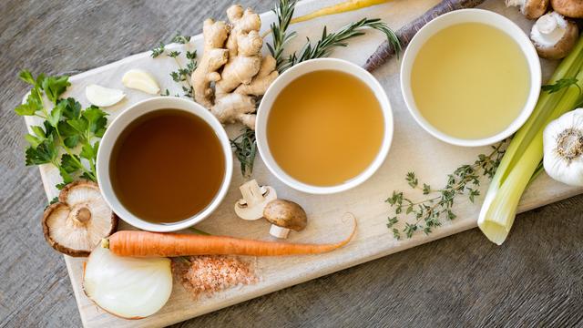 Ilustrasi minuman teh jahe panas