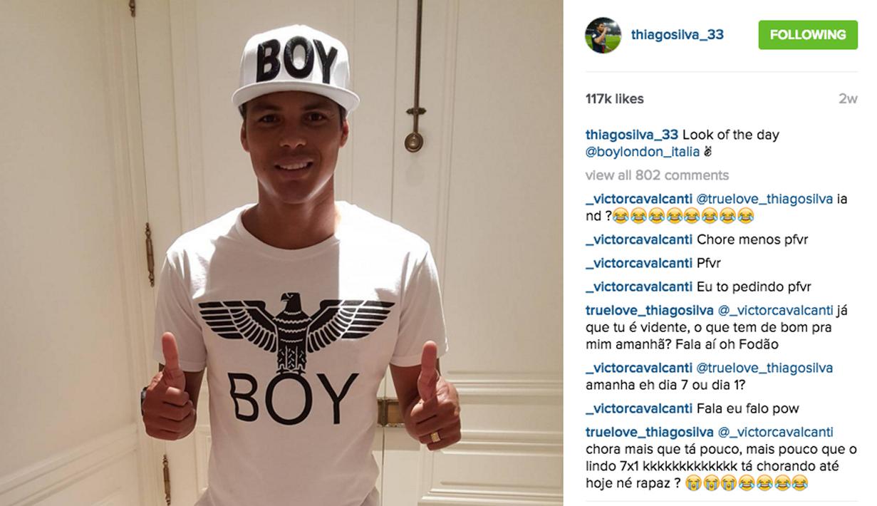 Thiago Silva adalah salah satu bek tengah terbaik di dunia saat ini,  Bek PSG ini memiliki basis penggemar 8,5 juta orang di Instagram. (Photo/Instagram)