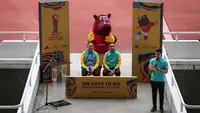 Ketua Umum PSSI, Mochamad Iriawan (kiri) dan Menpora Zainudin Amali menghadiri acara hitung mundur 100 hari Piala Dunia U-20 2023 yang berlangsung di Stadion Utama Gelora Bung Karno (SUGBK), Jakarta, Kamis (09/02/2023). Piala Dunia U-20 2023 akan berlangsung pada 20 Mei 2023 mendatang di Indonesia. (Bola.com/Bagaskara Lazuardi)
