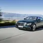 Mercedes-Benz Plug-in Hybrid E 350 e yang merupakan sedan berkonsep ramah lingkungan (Mercedes-Benz)