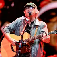 Beberapa lagu telah disiapkan untuk album yang akan diberi nama istri tercintanya tersebut. Namun, semakin hari, semakin banyak ide yang muncul hingga akhirnya molor dari target yang telah ditentukan pada tahun ini. (Adrian Putra/Bintang.com)