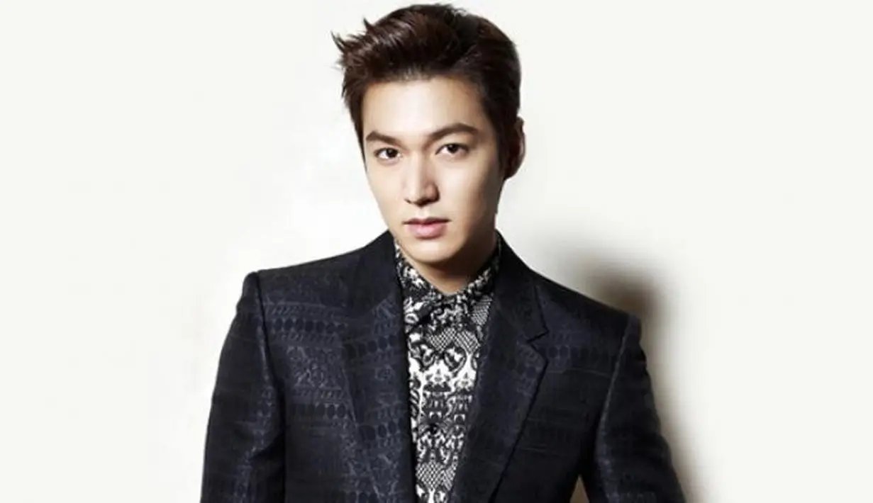 Lee Min Ho tentunya mempunyai aktivitas yang segudang. Mulai dari syuting, pemotretan, wawancara dan lainnya. Hal tersebut tentu saja membuat Lee Min Ho merasa bosan. (Koreaboo)