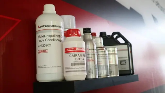 Genuine chemical Mitsubishi Motors