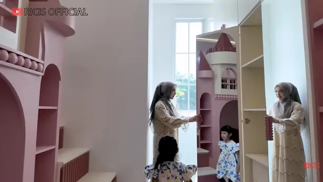 Potret Kamar Tidur Moana Anak Ria Ricis