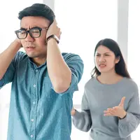 Ilustrasi pasangan marah/copyrightshutterstock/1112000