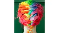 Tren Rainbow Pastel kian digandrungi anak muda, tren warna rambut apakah itu?