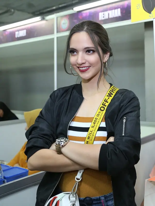 [Bintang] Nia Ramadhani