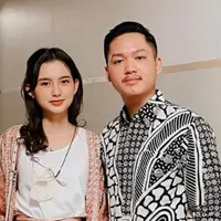 6 Potret Mesra Azriel Hermansyah dan Sarah Menzel, Temani Buka Puasa Meski Beda Agama (IG/azriel_hermansyah)