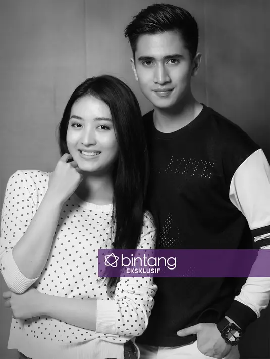 "Kita berdua kan sama-sama sedang merintis karier, kita pengin sinetron kita sukses, kita emang lagi fokus sama karir kita, dan belum kepikiran sampai yang jauh seperti itu (berpacaran)." lanjut Natasha. (Adrian Putra/Bintang.com)