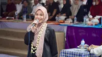 Istri Capres nomor urut 3 Ganjar Pranowo, Siti Atikoh Supriyanti di Pondok Pesantren Gubug Al Munir, Lumajang, Jawa Timur, Kamis (25/1/2024). (Foto: Dokumentasi PDIP).