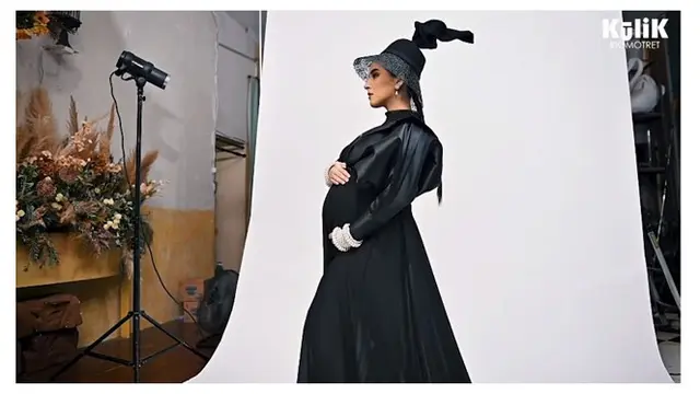 10 Gaya Meternity Shoot Tasya Farasya di Kehamilan Kedua, Tampil Stunning