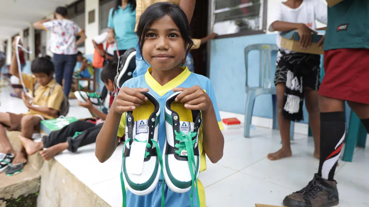 Nestlé MILO Donasikan 1.000 Sepatu untuk Anak Indonesia