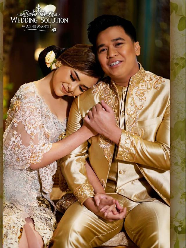 7 Potret Amanda Manopo dan Billy Syahputra Pakai Baju Pengantin, Jadi Sorotan
