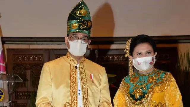 Babaju Kubaya Panjang
