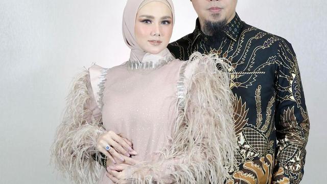 Mulan Jameela dan Ahmad Dhani. (Foto: Instagram @mulanjameela1)