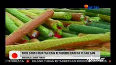 Ban pecah masih menjadi penyebab kecelakaan di jalan tol. Kali ini kecelakaan karena ban pecah terjadi di Jalan Tol Surabaya-Sidoarjo.