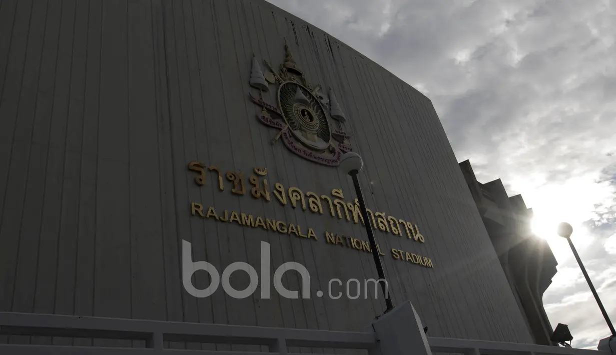 Stadion Nasional Rajamangala Thailand, dibangun pada tahun 1998 menyambut pembukaan Asian Games ke 13. (Bola.com/Vitalis Yogi Trisna)