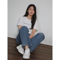 Shin Ye Eun untuk Calvin Klein Jeans. (Instagram/ __shinyeeun)
