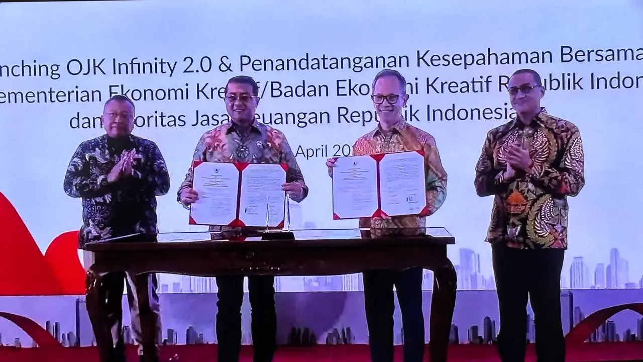 OJK dan Kemenekraf/Bekraf menandatangani nota kesepahaman (MoU) sebagai bentuk komitmen bersama dalam memperkuat pengembangan sektor ekonomi kreatif nasional.