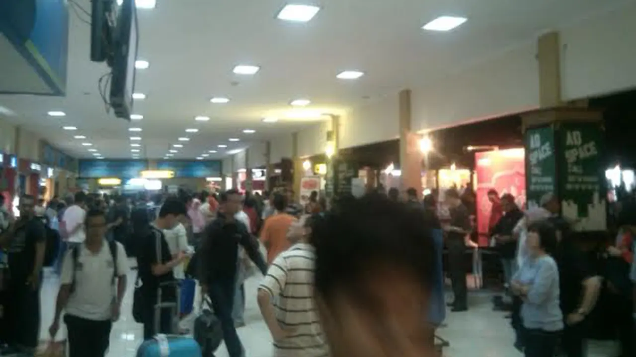 Suasana di Bandara Adi Sucipto, Yogyakarta
