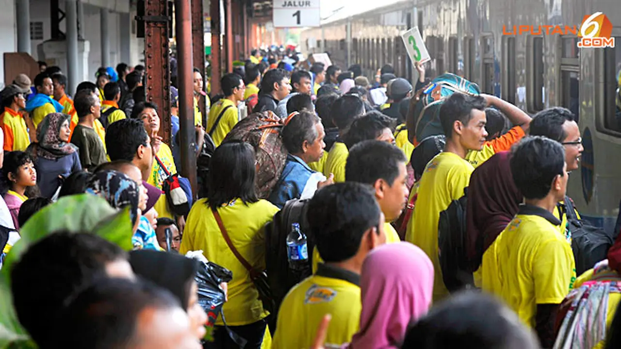 tiket-kereta-130810b.jpg