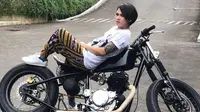 Istri Ziarah ke Makam Anak Sendirian, Ke mana Aming?