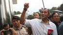 Pria yang lebih dikenal dengan nama Eddy Hiariej tak mau berkomentar terkait materi klarifikasi yang dijalaninya di KPK, Senin, 20 Maret 2023.  (Liputan6.com/Herman Zakharia)