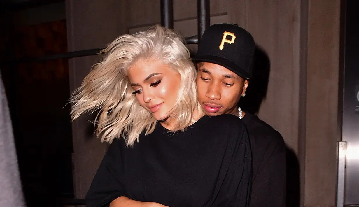 Meski pertemuan Tyga dan Kylie Jenner sangat ditunggu, namun sepertinya hal itu takkan terjadi. (Life & Style)