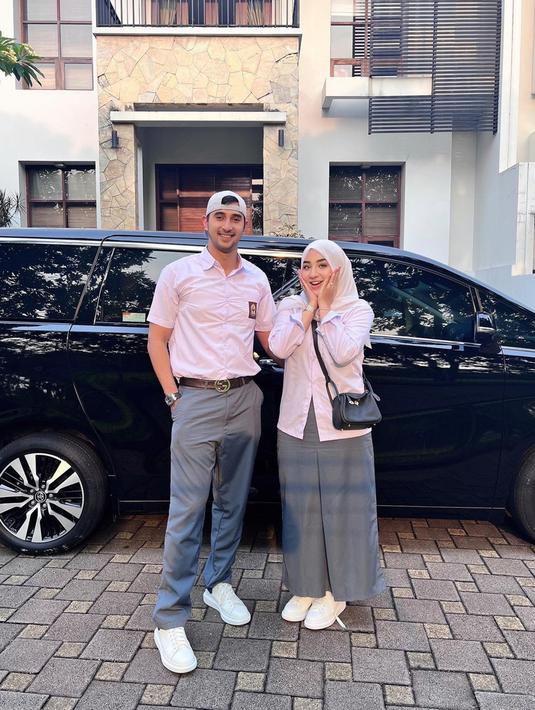 Potret Margin Wieheerm dan Ali Syakieb Kompak Pakai Baju SMA, Bak ABG