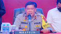 Wakil Kepala Polda Riau Brigjen Tabana Bangun dalam konferensi pers akhir tahun 2021. (Liputan6.com/M Syukur)