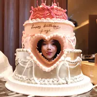 Fuji An saat mendapatkan kejutan ulang tahun dari sahabat. [@fuji_an]