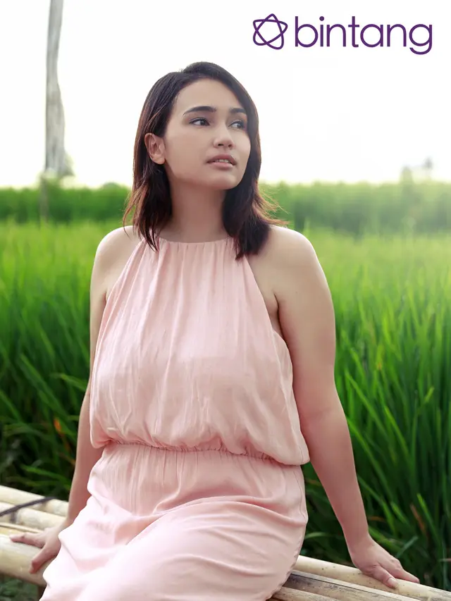 [Bintang] Eksklusif Feby Febiola