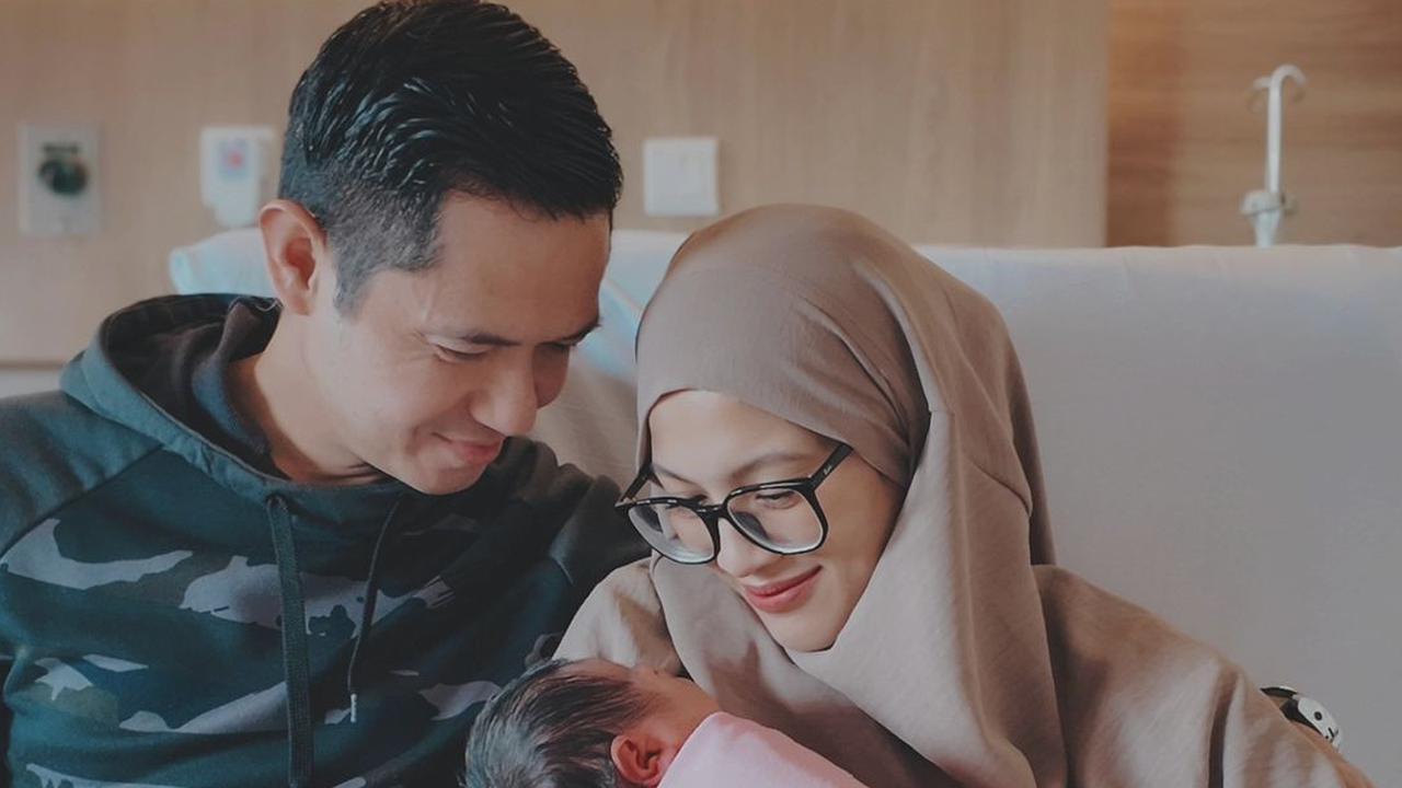 Dude Harlino dan Alyssa Soebandono