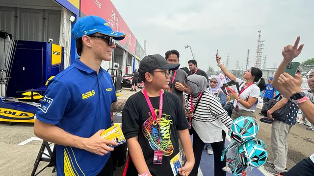 Pit Walk Formula E 2025
