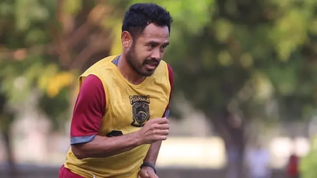 ponaryo astaman (c) PBFC