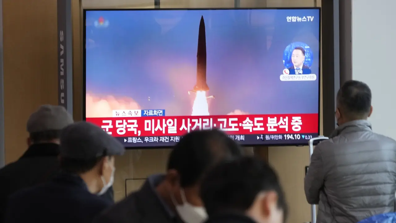 Korea Utara Luncurkan Rudal Balistik ke Lepas Pantai Timur Korea Selatan