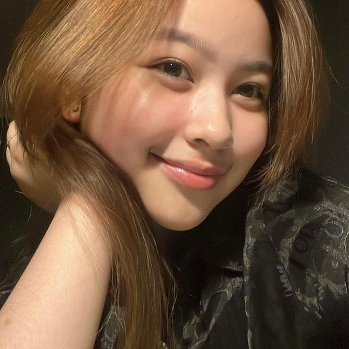 Valya kolda sikiladi va u baland ovozda qichqiradi (porno video)