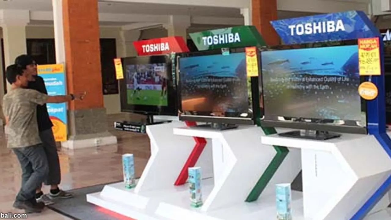 toshiba-131217b.jpg