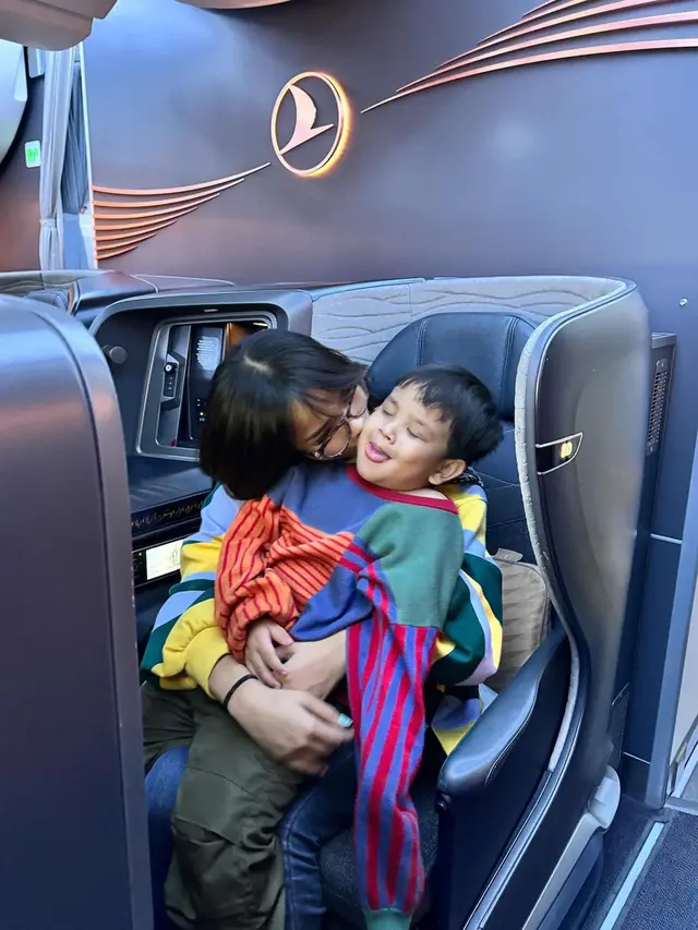 Fuji dan Gala Sky. [Foto: Instagram/fuji_an]