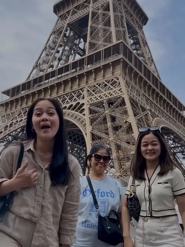 6 Potret Gracia Indri dan Gisela Cindy Liburan di Paris, Tetap Kompak