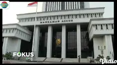 Alasannya, dalil yang diajukan Prabowo-Sandi tidak tepat untuk dipersoalkan melalui sengketa pelanggaran administrasi pemilihan umum.