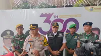 Bupati Tangerang Ahmad Zaki Iskandar melarang warganya gunakan petasan di pergantian tahun baru. (Liputan6.com/Pramita Tristiawati)