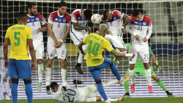 FOTO: Cetak Gol Semata Wayang, Lucas Paqueta Bawa Brasil ke Semifinal Copa America 2021