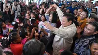 Momen Hangat Prabowo dan Warga Pulau Terluar Indonesia Terekam Saat Lagu Ini Diputar