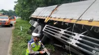Foto Kecelakaan Lalu Lintas Di Tol Tangerang-Merak, Banten. (Minggu, 17/21/2021). (Dokumentasi PJR Tol Tangerang-Merak Korlantas Polri).