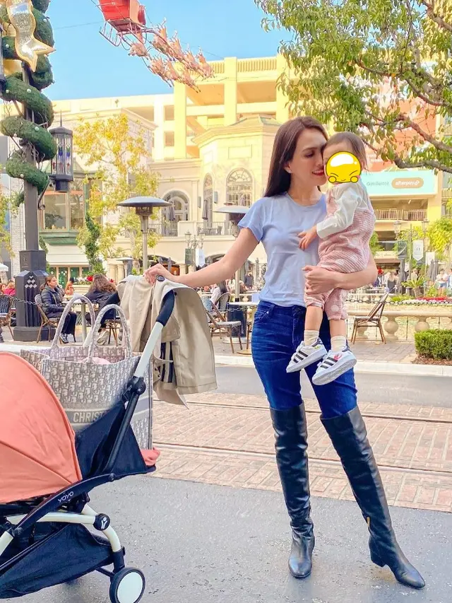 6 Potret Shandy Aulia Liburan di Los Angeles, Nikmati Waktu Bareng Anak