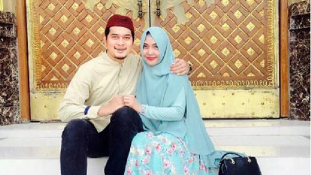 Selamat Cholidi Asadil Alam Dikaruniai Anak Perempuan Showbiz Liputan6 Com
