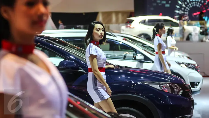 20160811-Model-model Seksi Panaskan GIIAS 2016