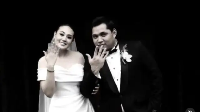 Gading Marten dan Anya Geraldine di acara pernikahan Kakak Mario Dandy