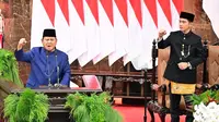 Prabowo Subianto dan Gibran Rakabuming Raka secara resmi mengemban tugas sebagai Presiden dan Wakil Presiden Republik Indonesia masa jabatan 2024-2029 pada Minggu, 20 Oktober 2024. (Foto: BPMI Setpres/Rusman)